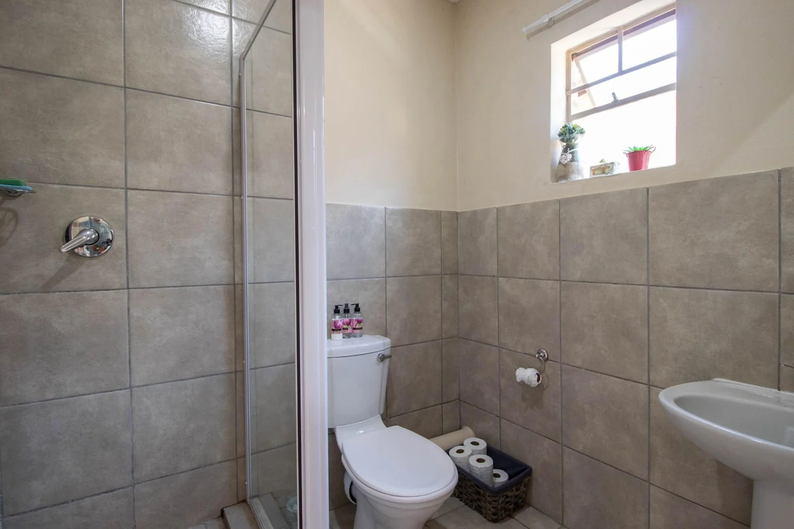 Quality Meets Value - Family Home