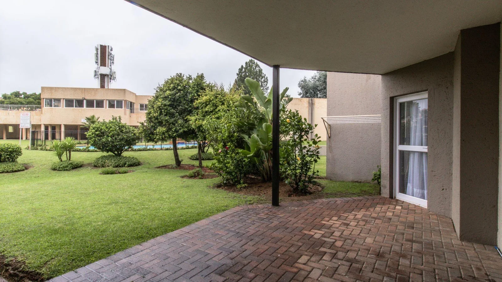 Modern Comfort & Secure Living in Halfway Gardens