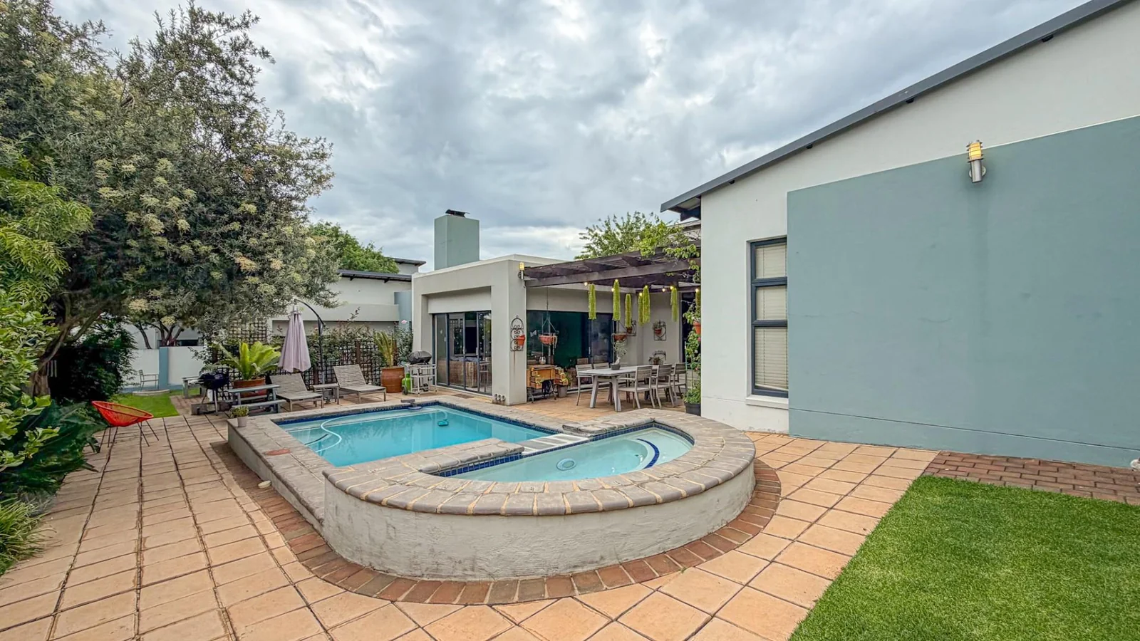 Exclusive Sole Mandate | Single-Level Family Home That Feels Like Home Instantly