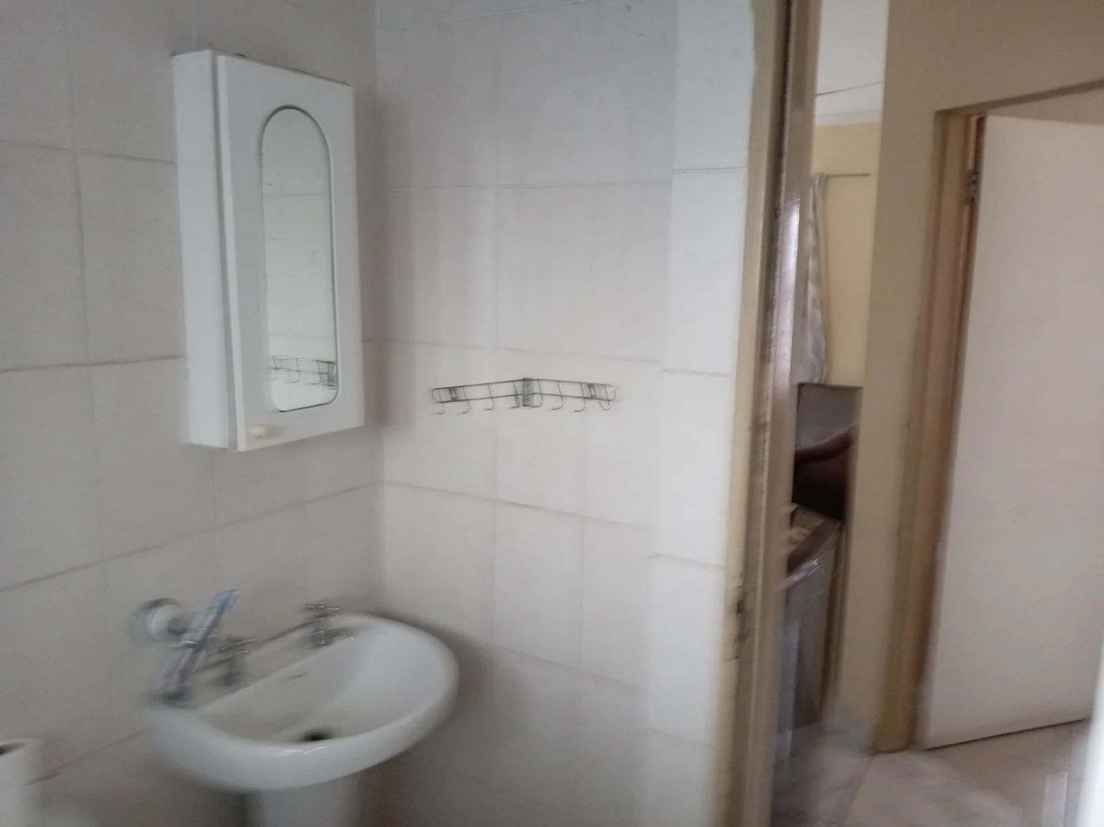 LIVE IN IT OR INVEST