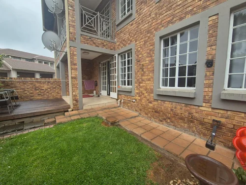 Greenstone Hill, Edenvale