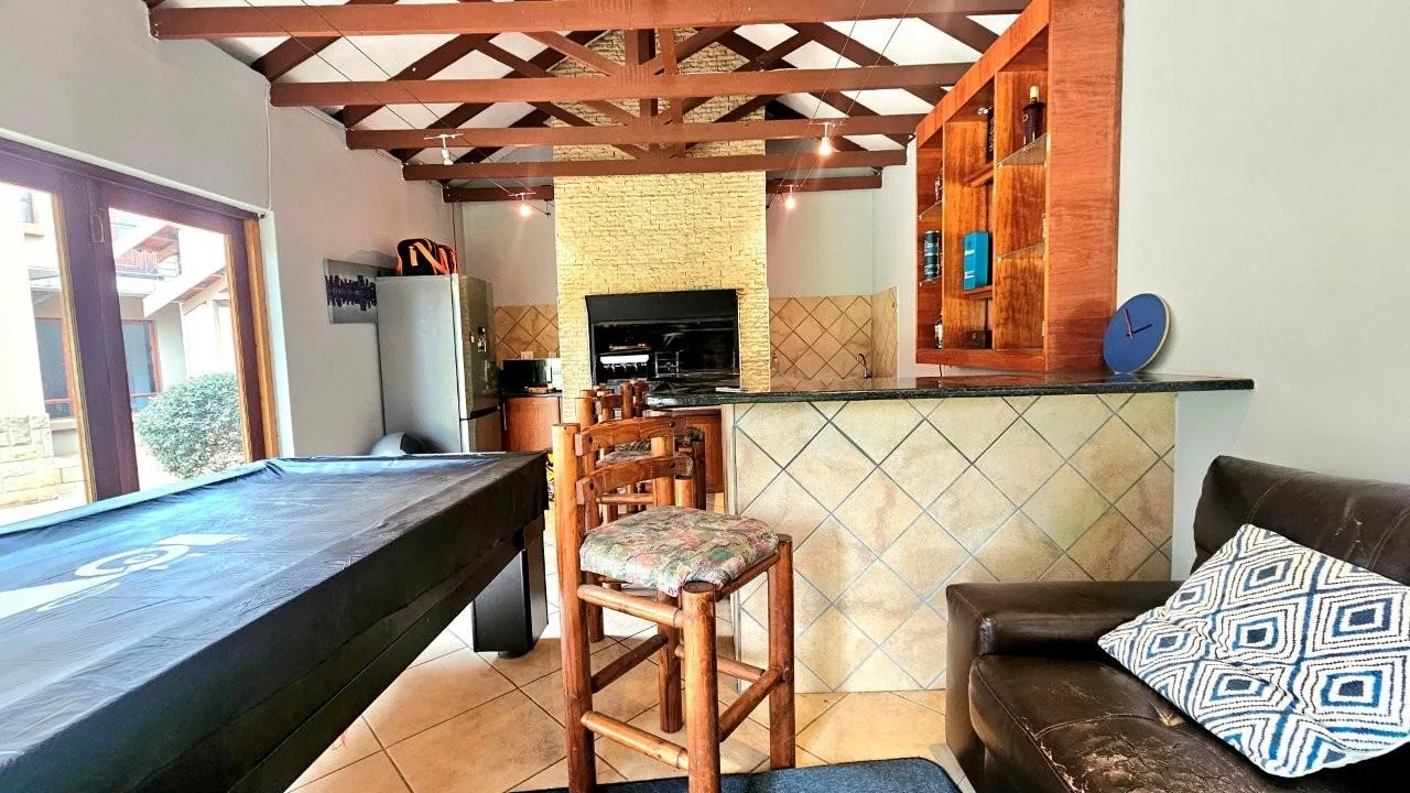 MIDSTREAM ESTATE: A PREMIER RESIDENTIAL COMMUNITY