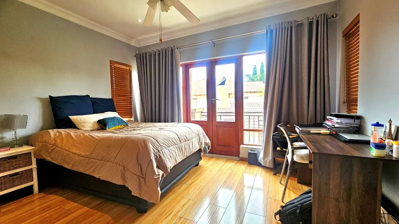 MIDSTREAM ESTATE: A PREMIER RESIDENTIAL COMMUNITY