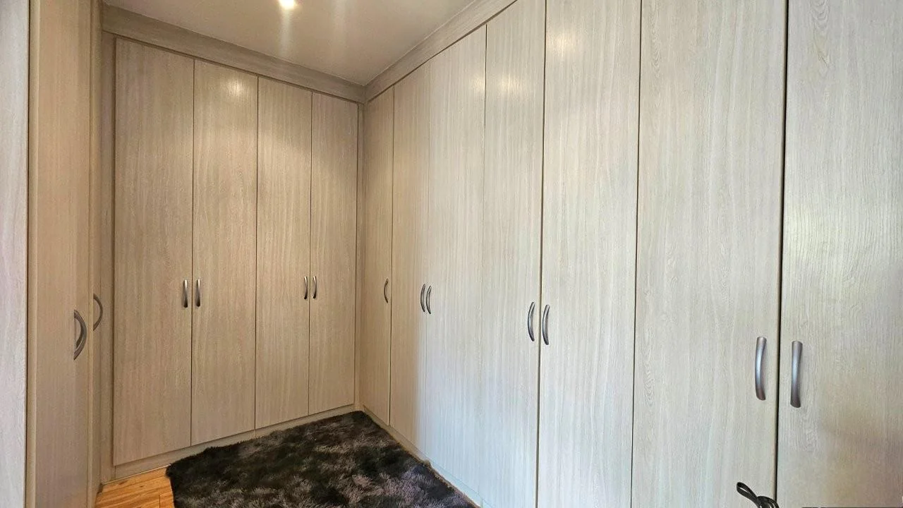 MIDSTREAM ESTATE: A PREMIER RESIDENTIAL COMMUNITY