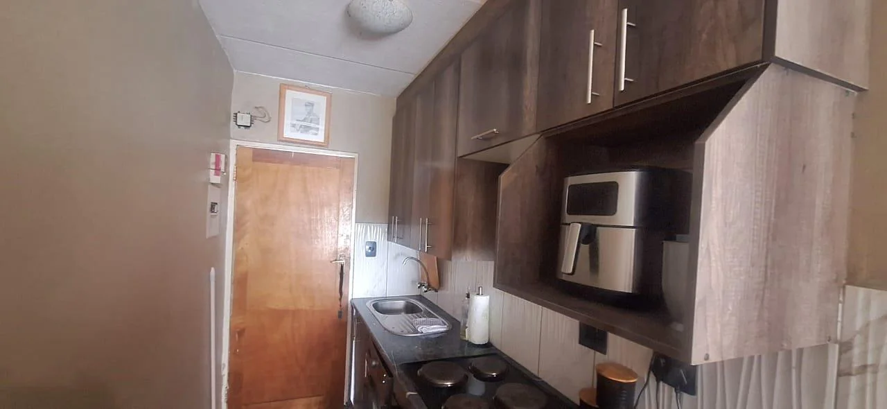 Perfect Starter Home or Investment Opportunity!