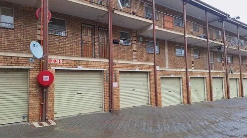 Kempton Park Central, Kempton Park