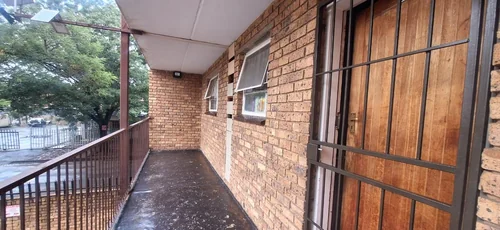 Kempton Park Central, Kempton Park