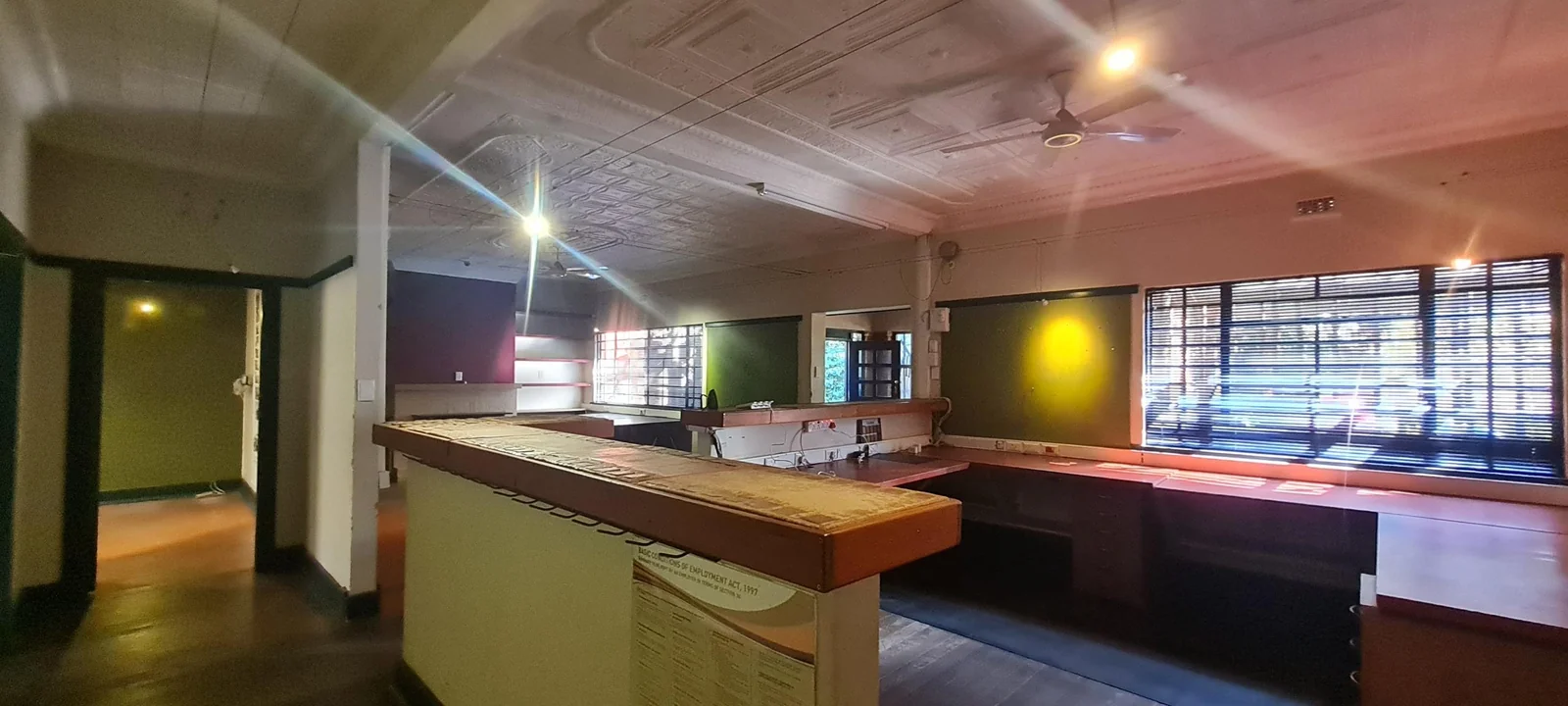 Prime property with ideal location for offices in Menlo Park