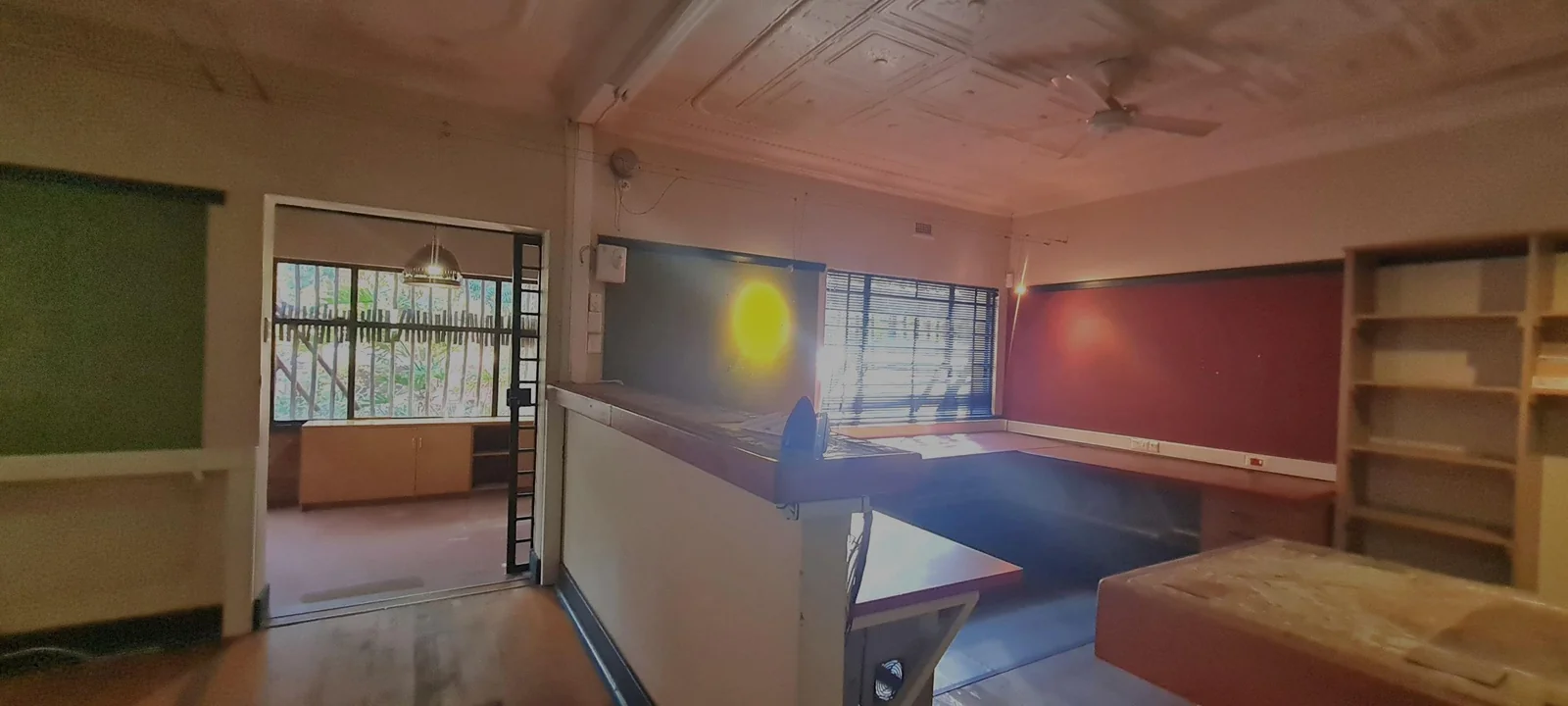 Prime property with ideal location for offices in Menlo Park