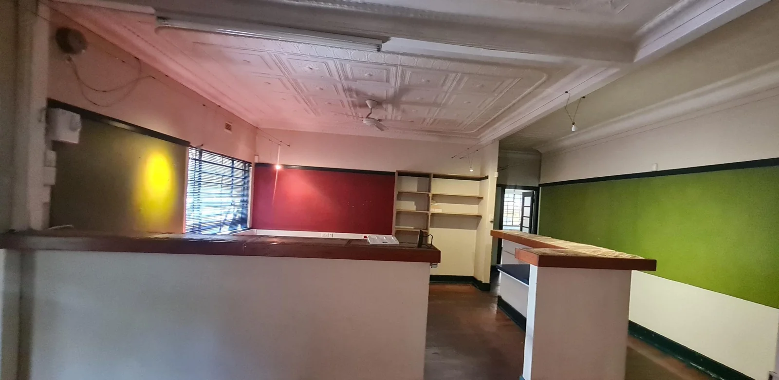 Prime property with ideal location for offices in Menlo Park