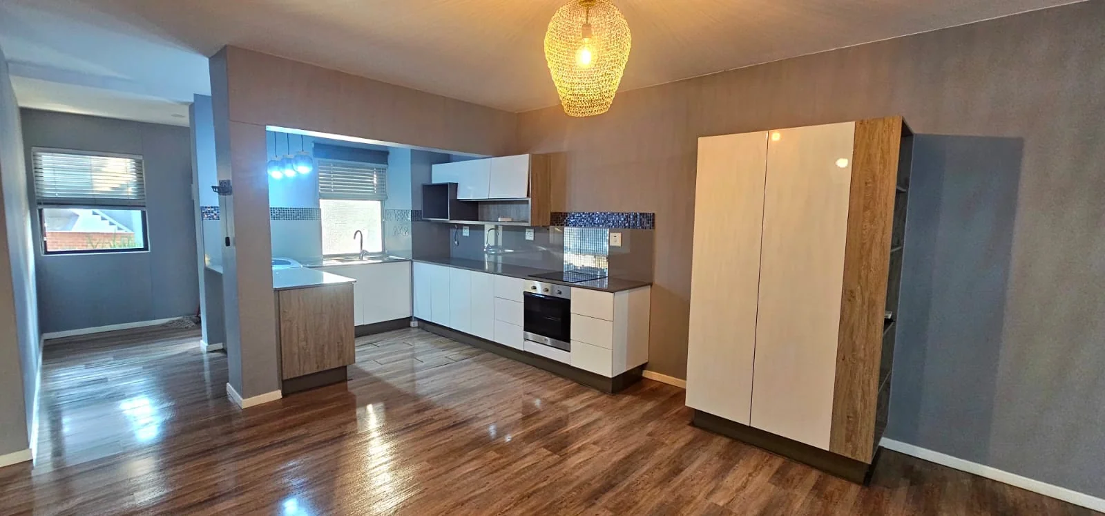 Luxury Apartment for To Let in Menlo Park!