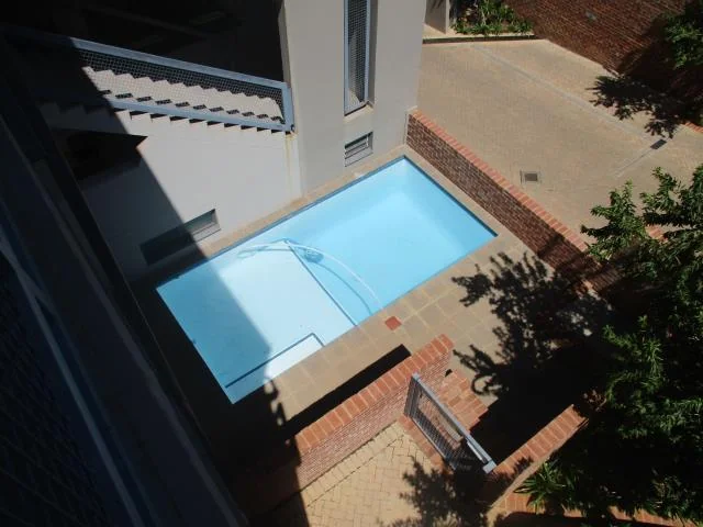 Luxury Apartment for To Let in Menlo Park!