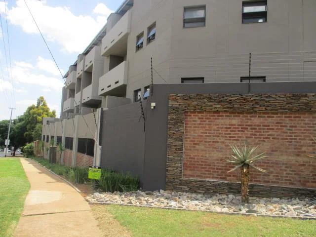 Luxury Apartment for To Let in Menlo Park!