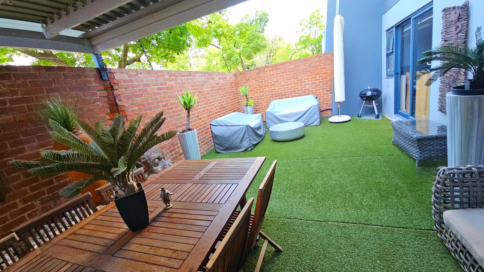 Luxury Apartment for To Let in Menlo Park!