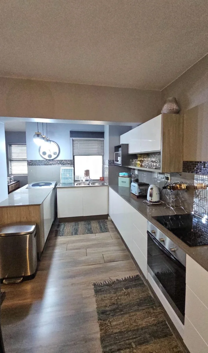 Luxury Apartment for To Let in Menlo Park!