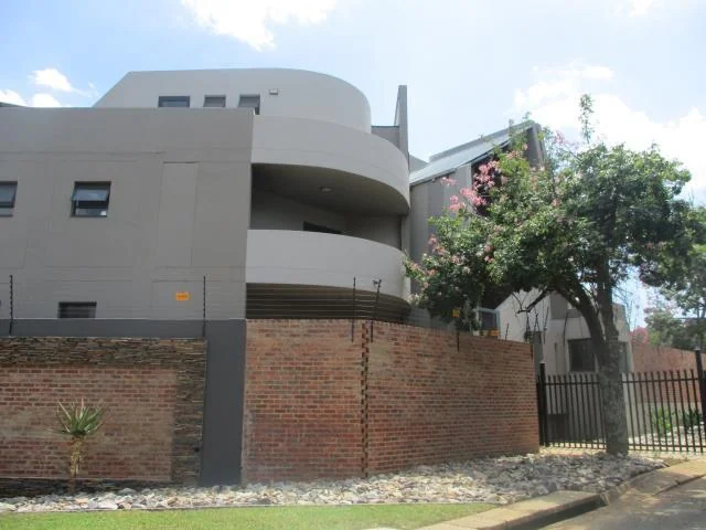 Luxury Apartment for To Let in Menlo Park!