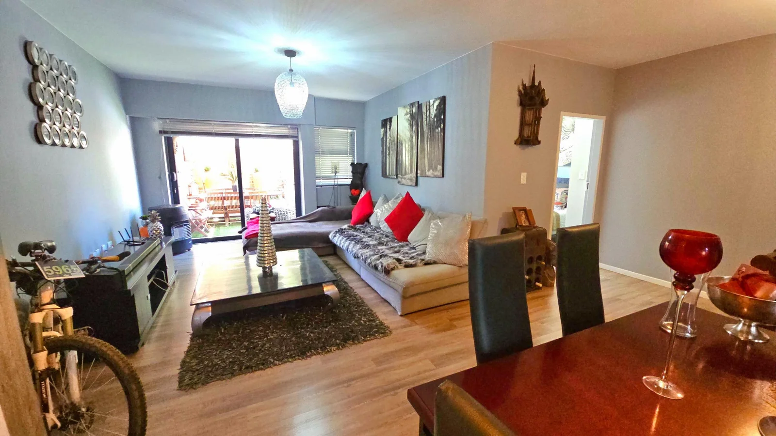 Luxury Apartment for To Let in Menlo Park!