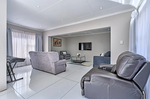 Wilgeheuwel, Roodepoort