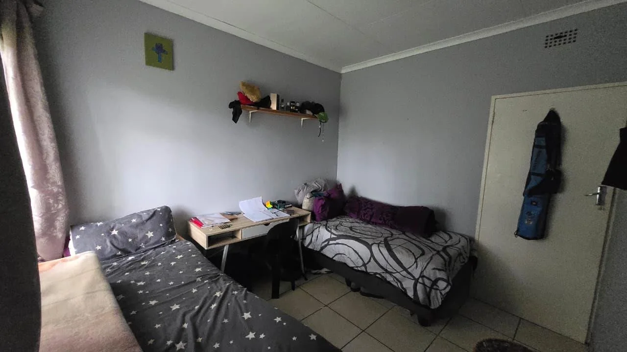 A Peaceful Family Retreat on a Large Stand in Popular Terenure<br/><br/>