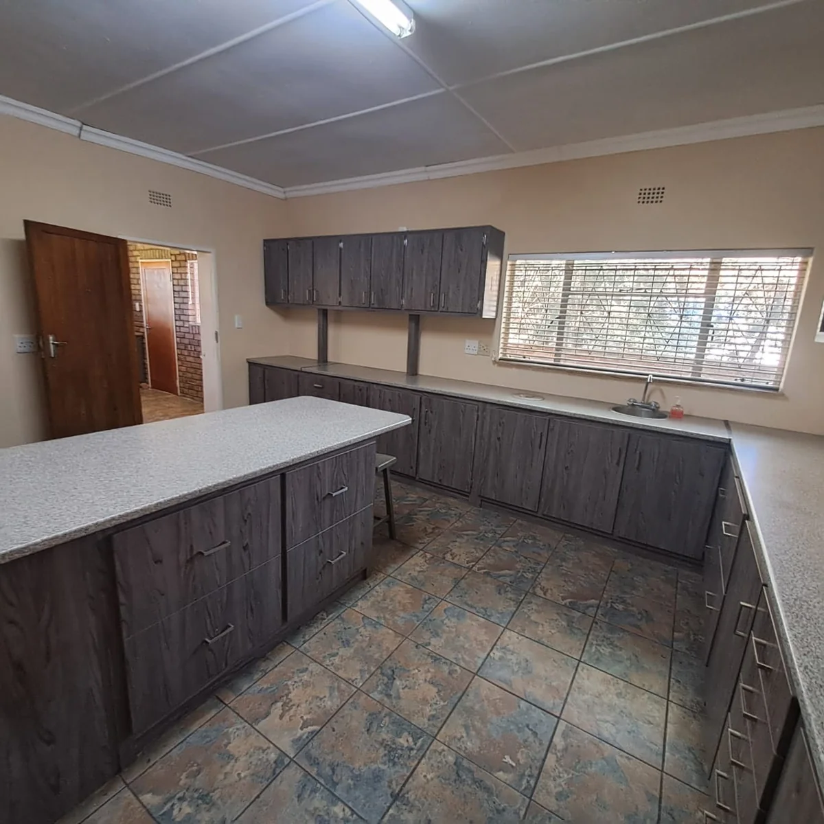 4 Bedroom House For Sale