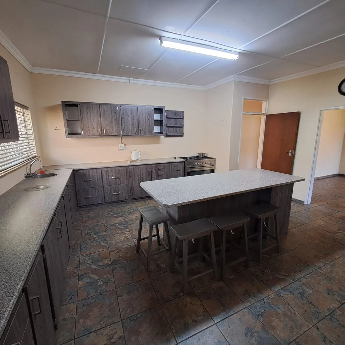 4 Bedroom House For Sale
