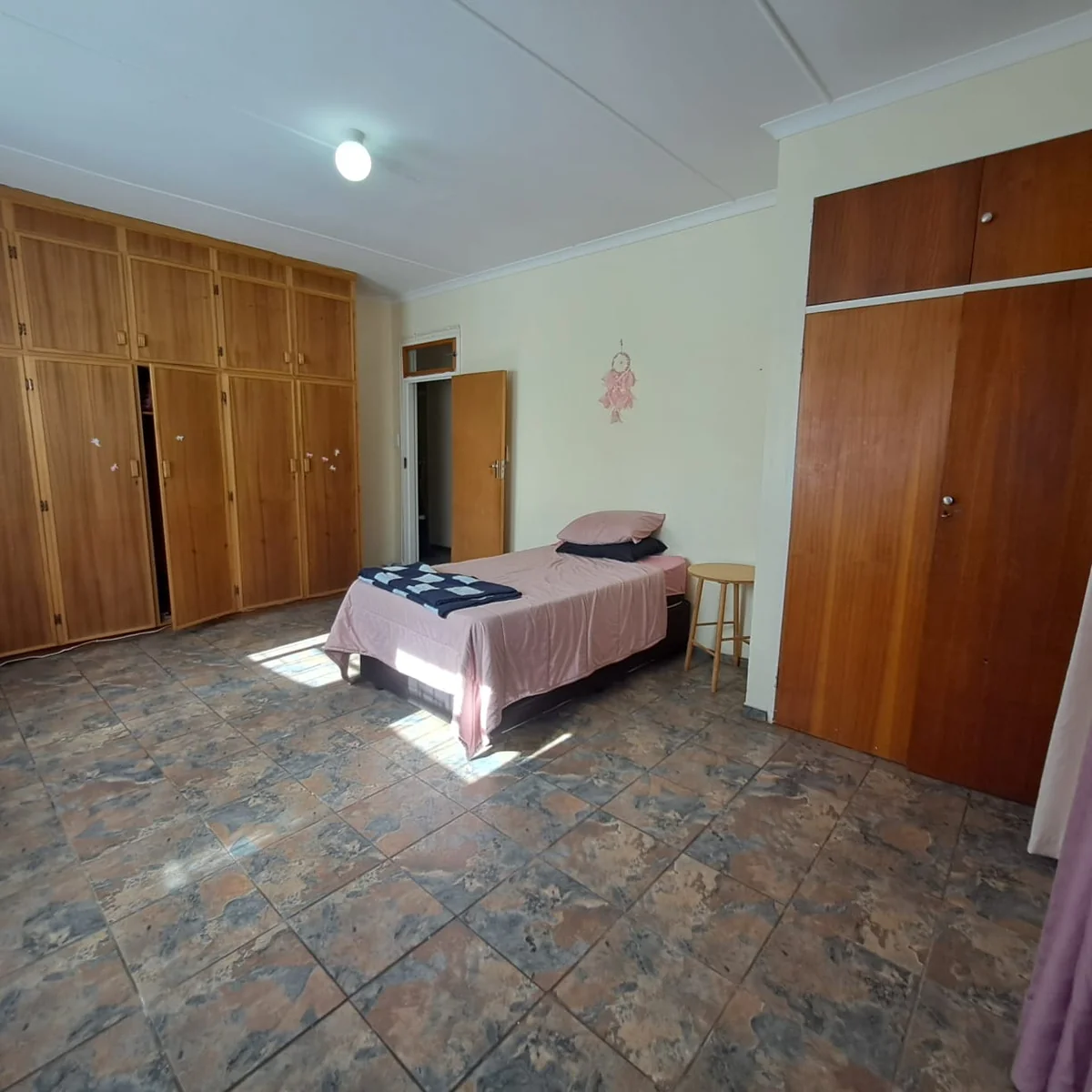 4 Bedroom House For Sale