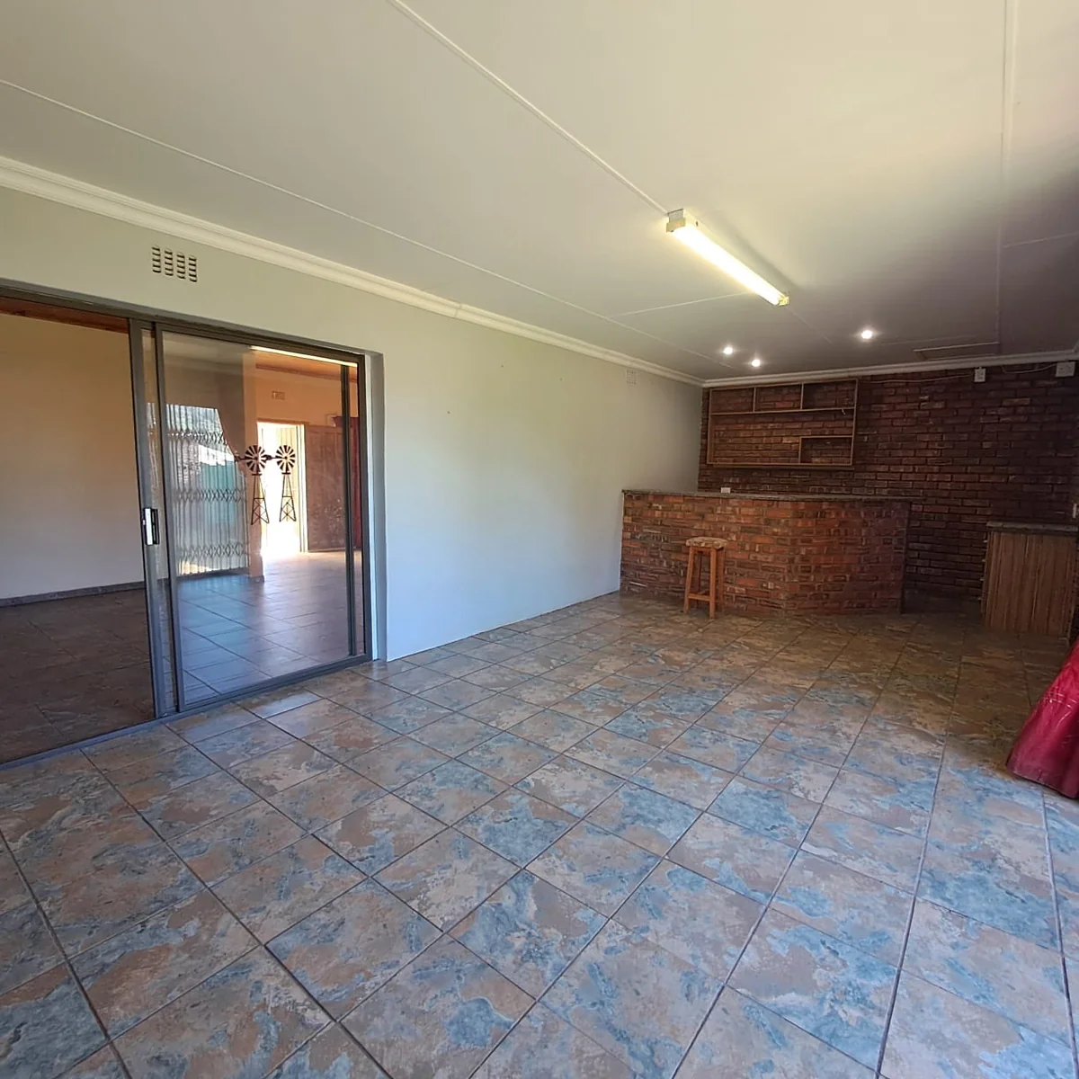 4 Bedroom House For Sale