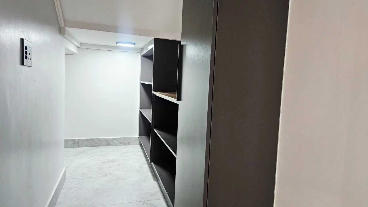 TURNKEY HOME WITH 3 GARAGES  AVAILABLE IN THE NEW DEVELOPING FOUNTAINBROOK ESTATE.