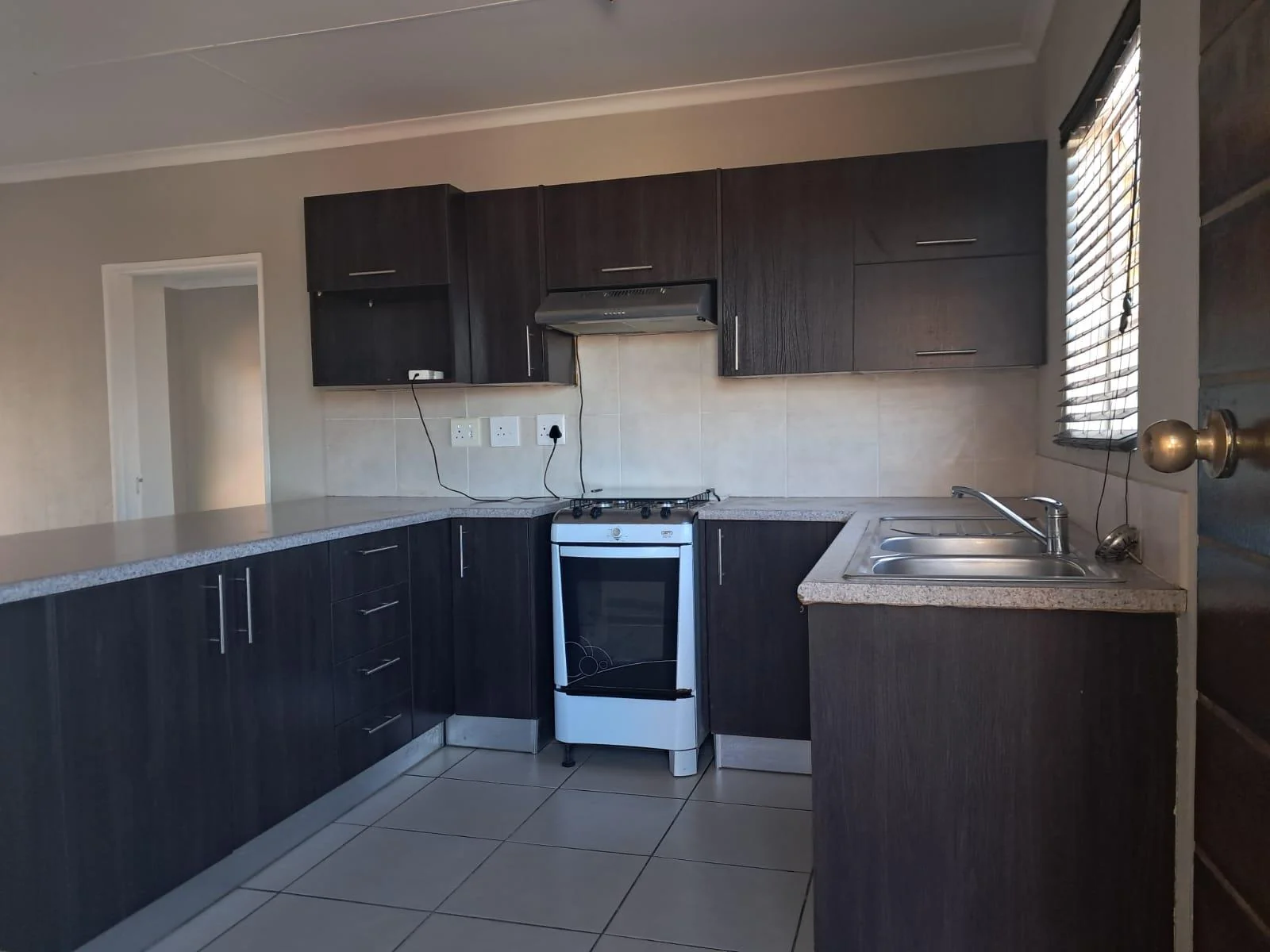 A Two Bedroom Apartment For Rent in Honeypark