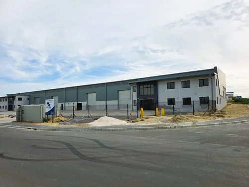 Unit 1 Titan, Rivergate, Milnerton