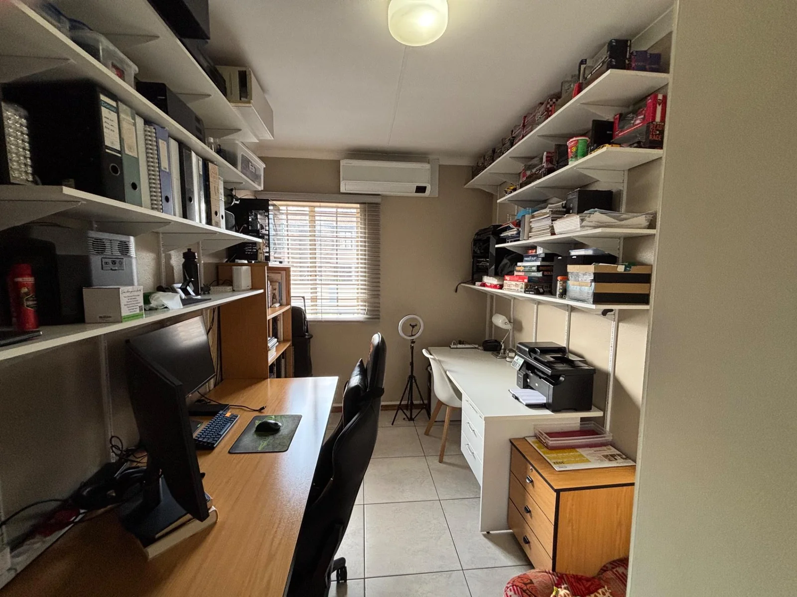 DUPLEX IN A SMALL SECURITY COMPLEX