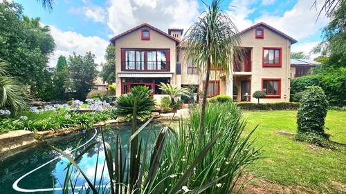 Midstream Estate, Centurion