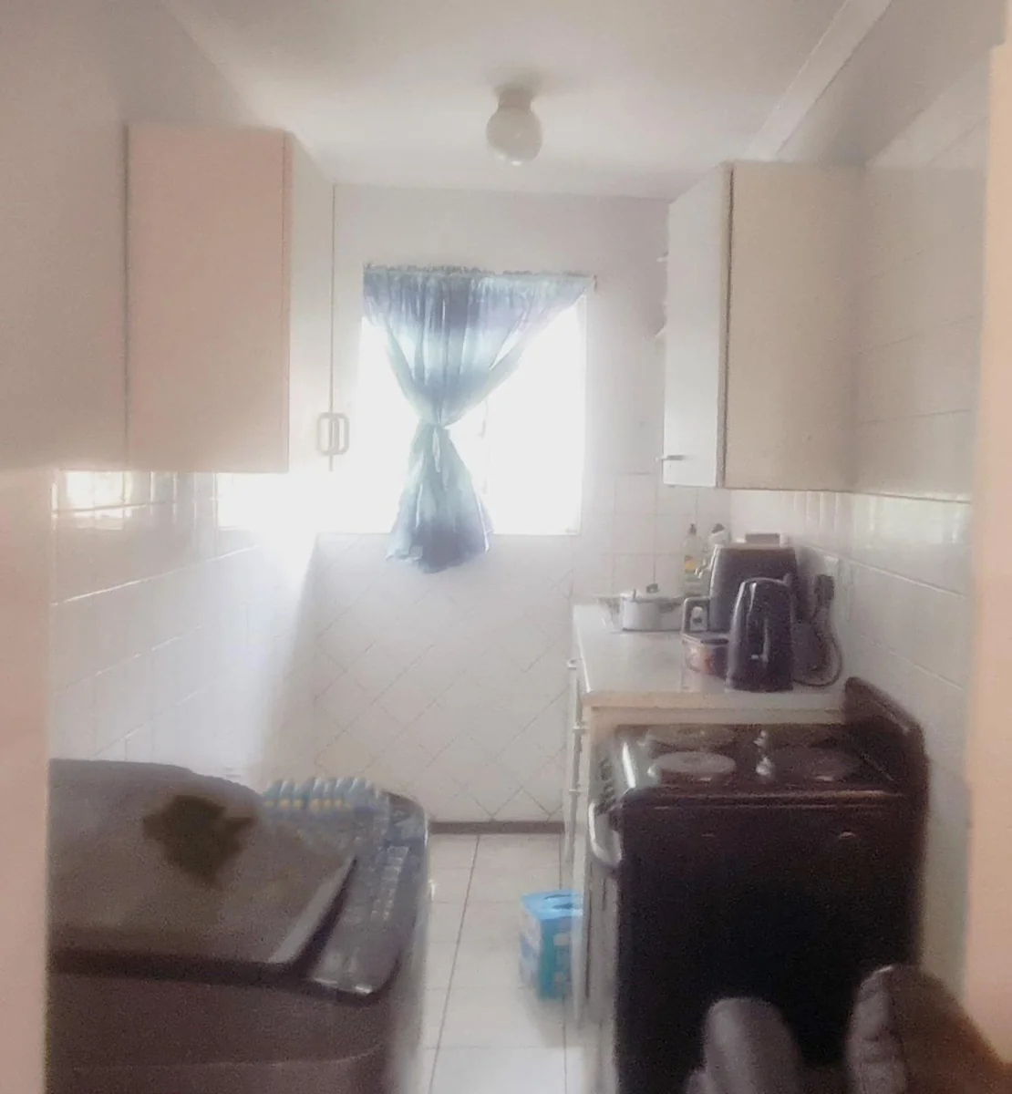 First-Floor Flat in Glen Marais – Comfort Meets Convenience