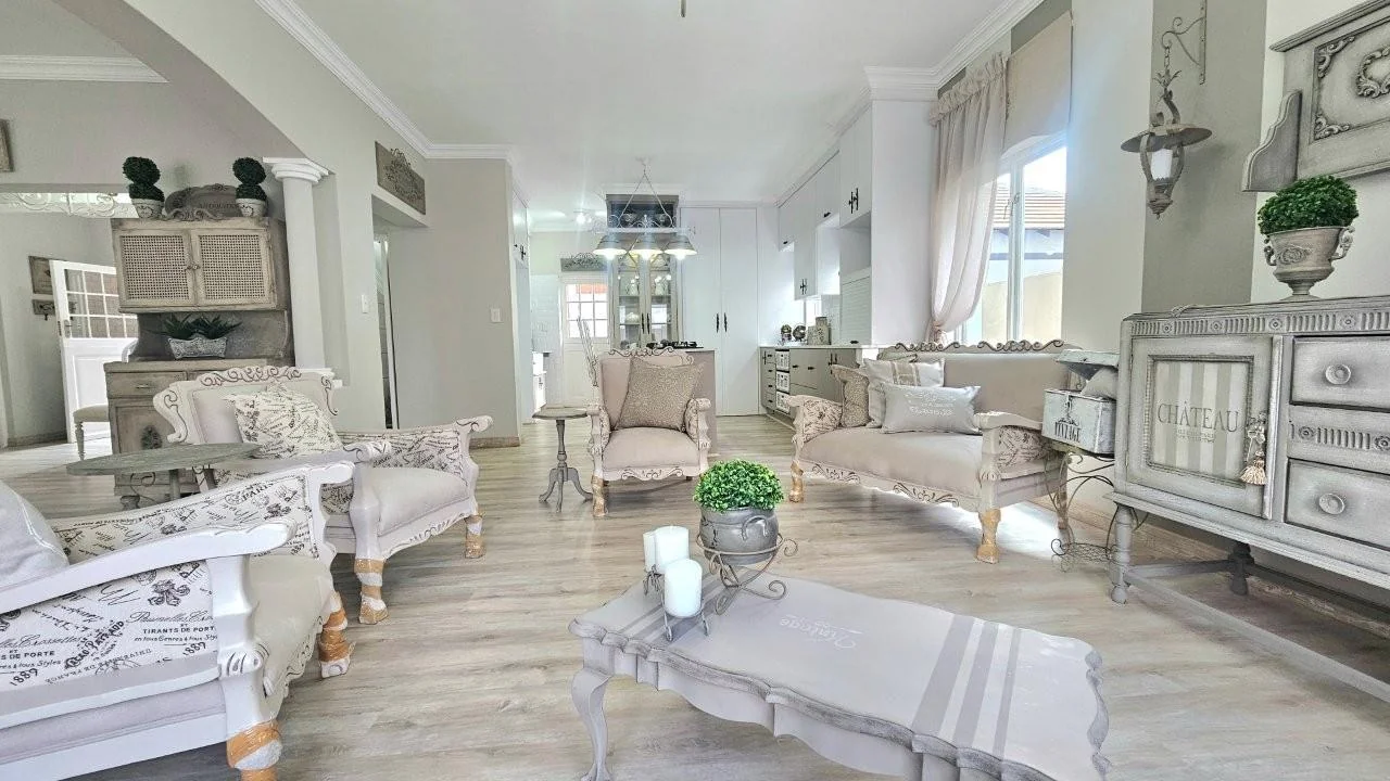 FULL TITLE TOWNHOUSE IN MIDSTREAM ESTATE – NEWLY RENOVATED AND BEAUTIFULLY APPOINTED