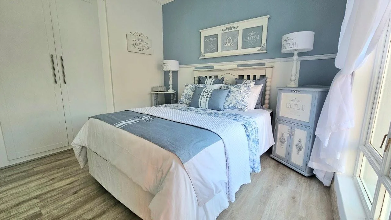 FULL TITLE TOWNHOUSE IN MIDSTREAM ESTATE – NEWLY RENOVATED AND BEAUTIFULLY APPOINTED