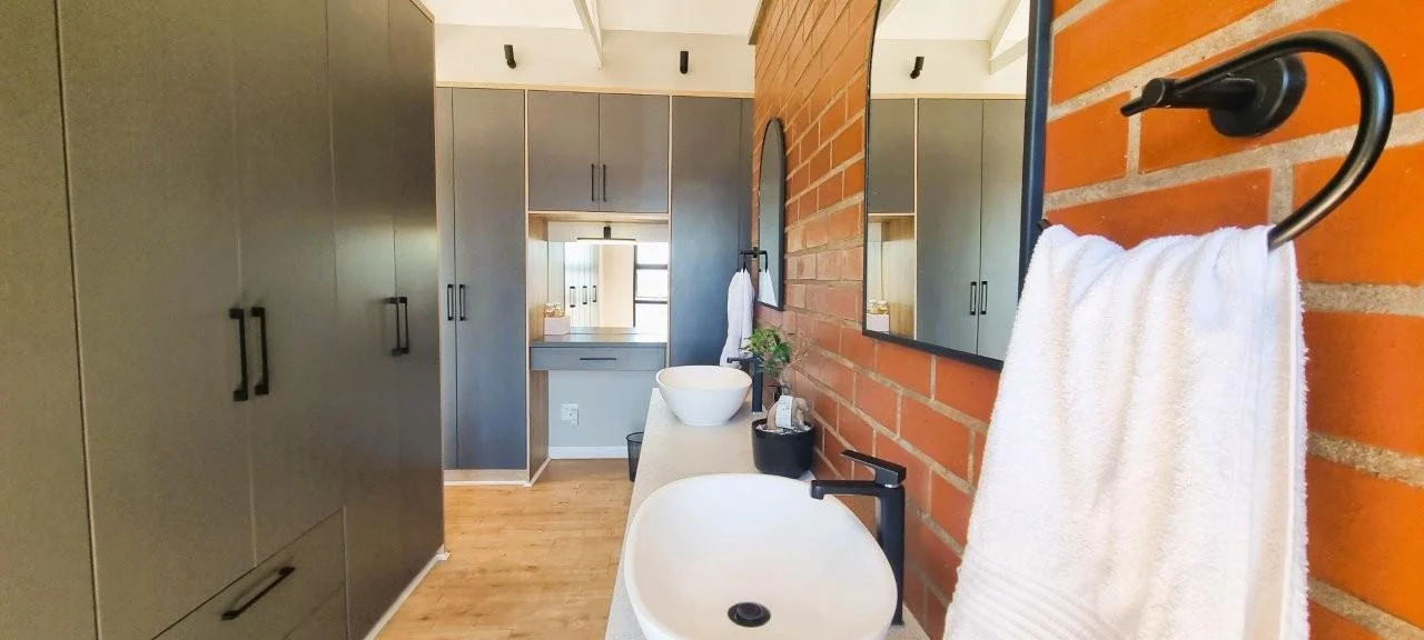 WHEN VALUE RISES ABOVE THE PRICE – A CONTEMPORARY MASTERPIECE IN MIDSTREAM HEIGHTS