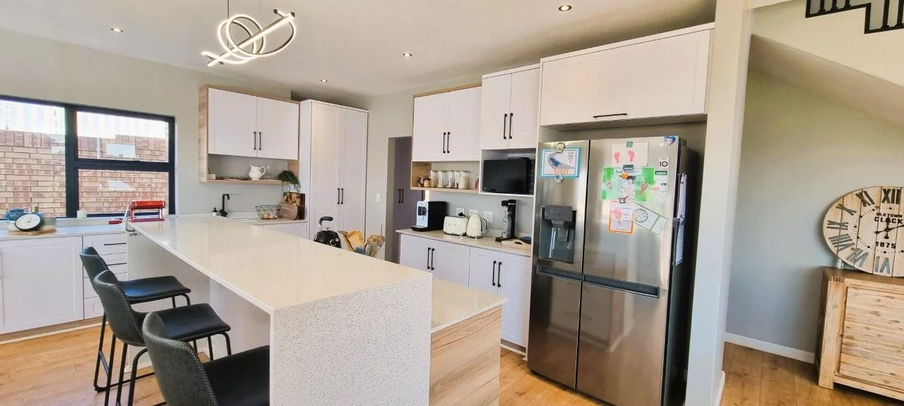 WHEN VALUE RISES ABOVE THE PRICE – A CONTEMPORARY MASTERPIECE IN MIDSTREAM HEIGHTS