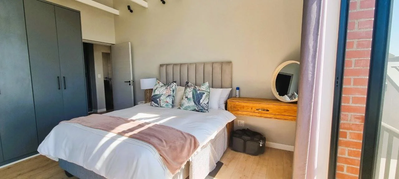 WHEN VALUE RISES ABOVE THE PRICE – A CONTEMPORARY MASTERPIECE IN MIDSTREAM HEIGHTS