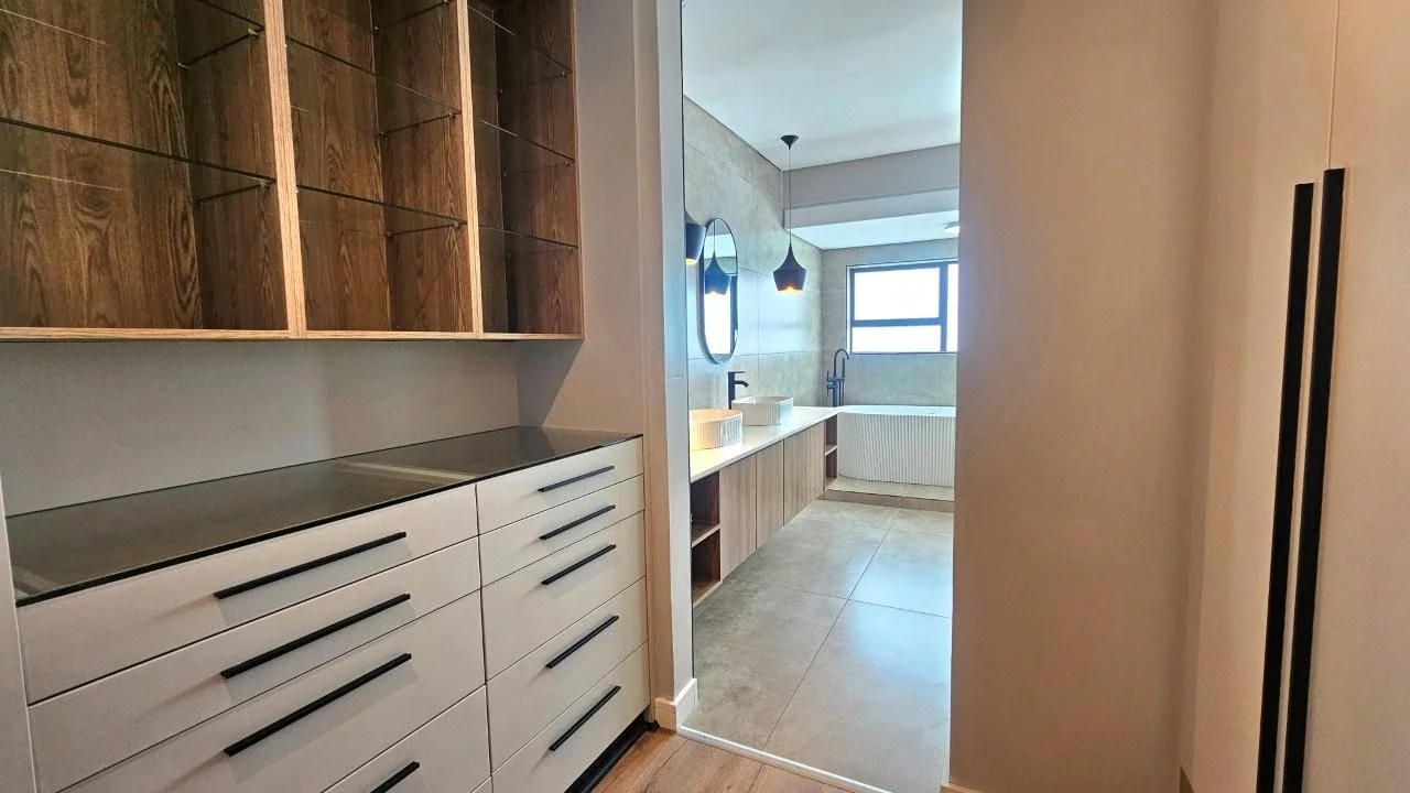 MIDSTREAM HEIGHTS – WHAT A WONDERFUL WORLD!