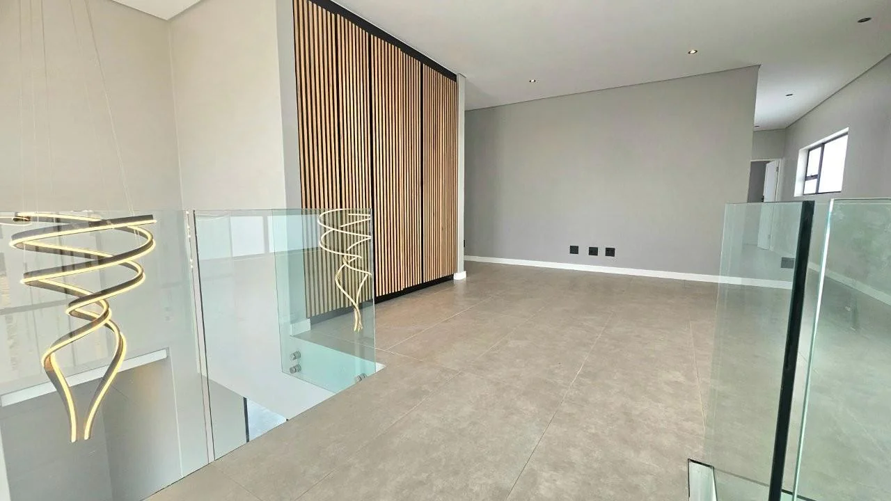 MIDSTREAM HEIGHTS – WHAT A WONDERFUL WORLD!