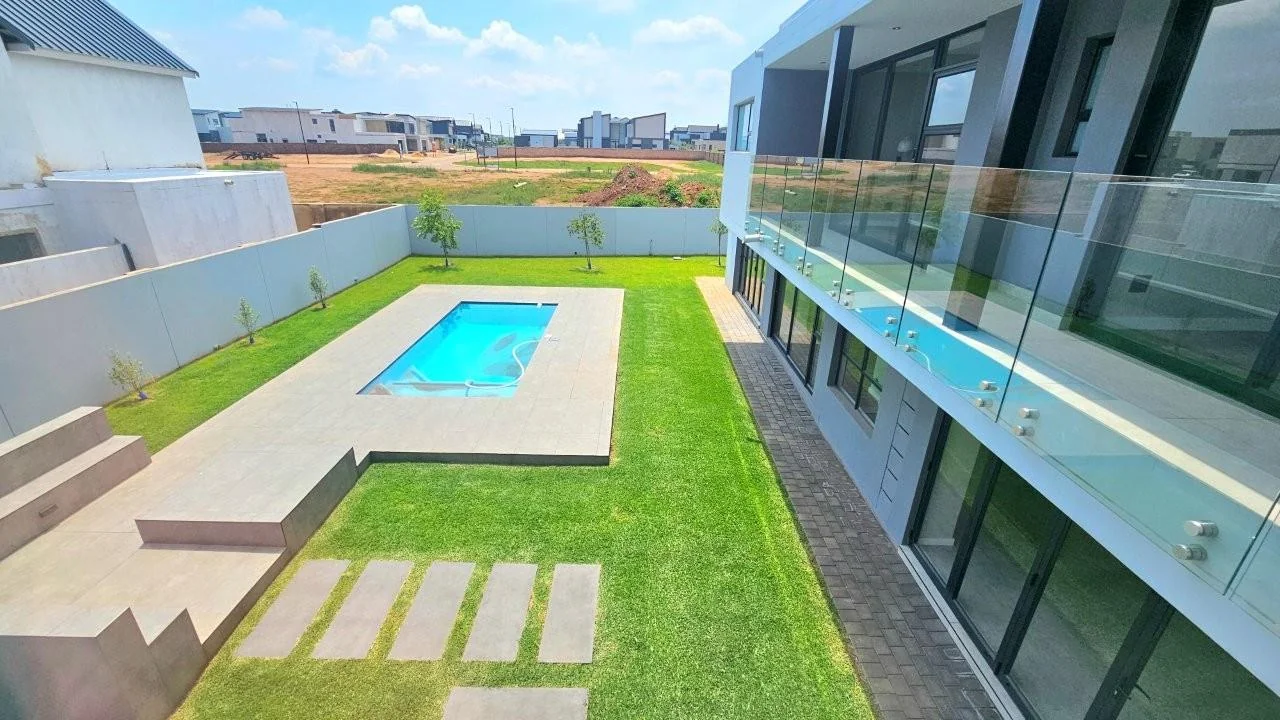 MIDSTREAM HEIGHTS – WHAT A WONDERFUL WORLD!