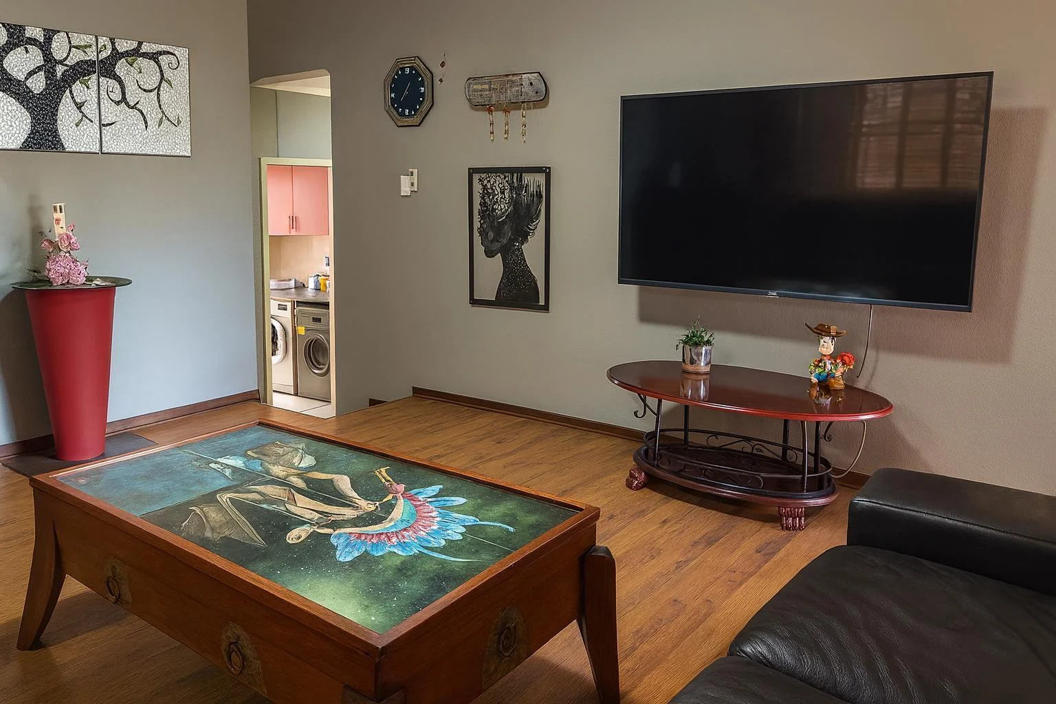 NEW LISTING ..... FOR THE BIGGER FAMILY!!