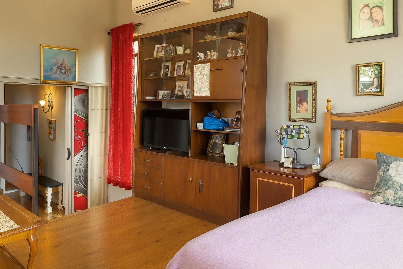 NEW LISTING ..... FOR THE BIGGER FAMILY!!