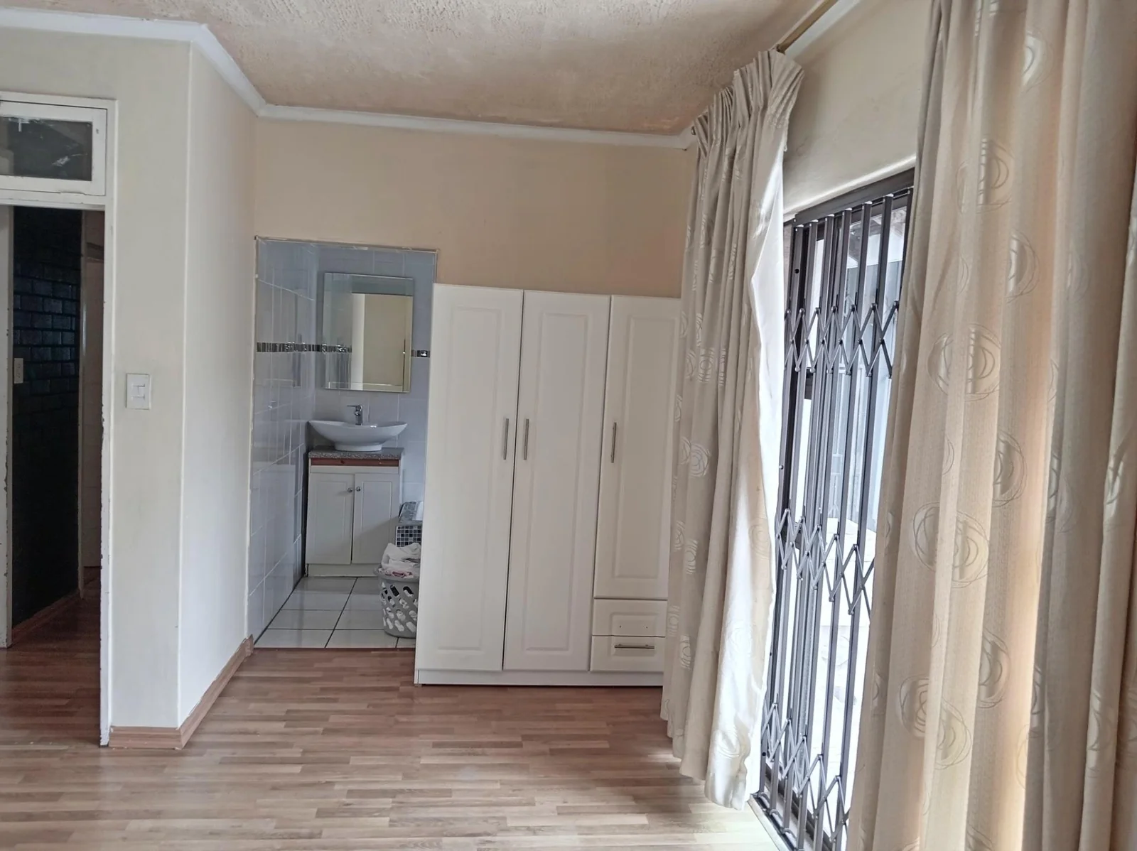 Wake Up in a Home you LOVE