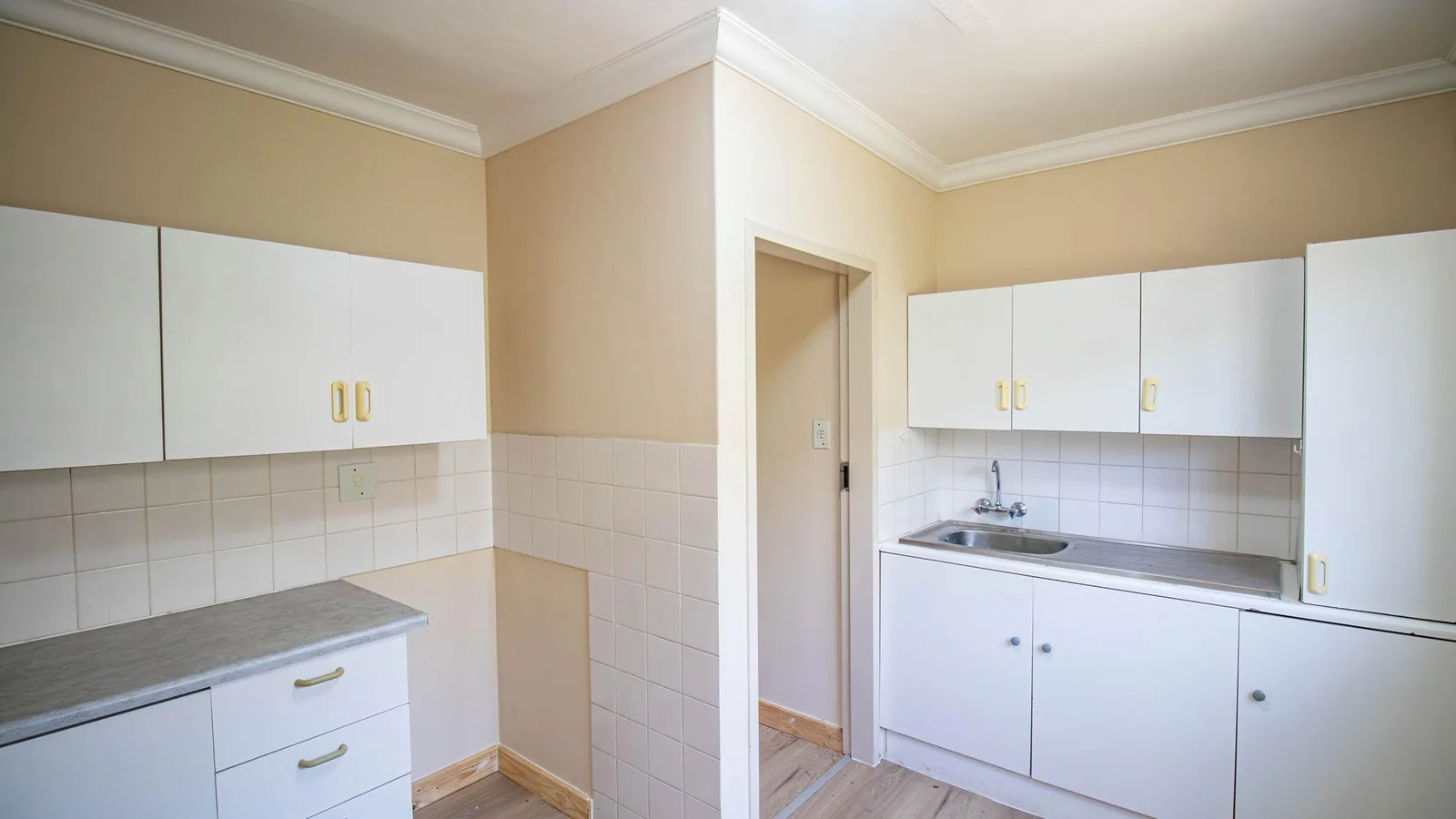 Discover Exceptional Space, Versatility & Income-Generating Potential on 14th Road