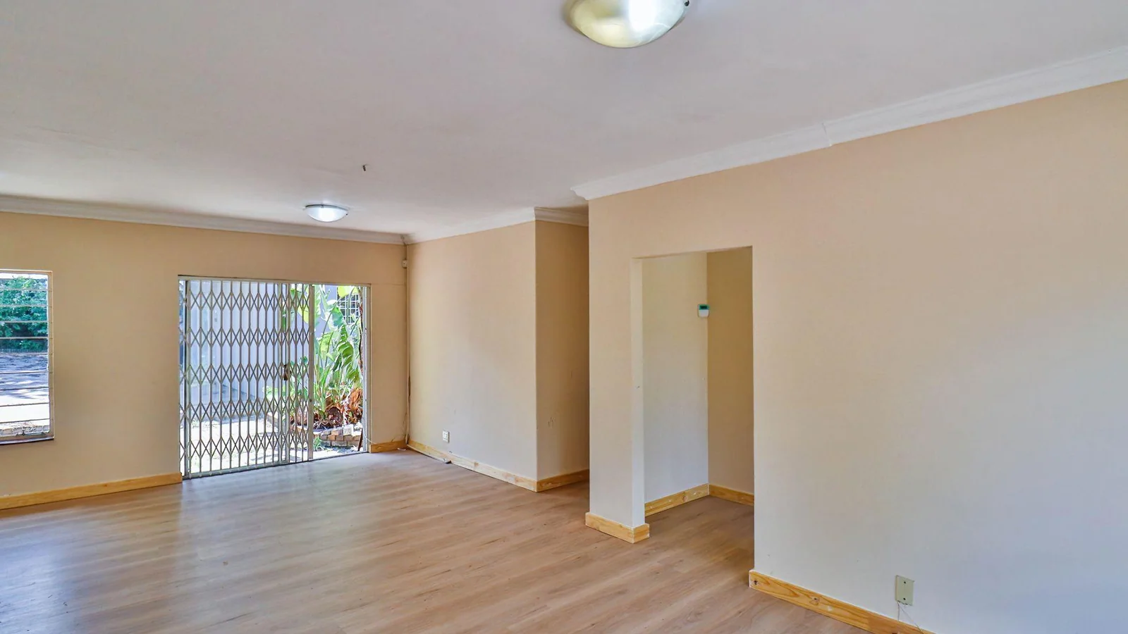 Discover Exceptional Space, Versatility & Income-Generating Potential on 14th Road