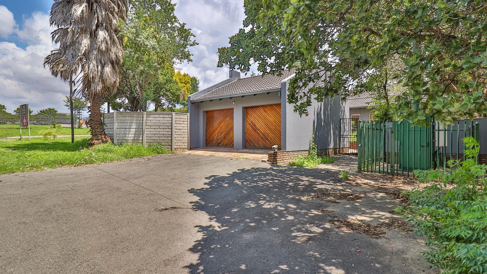 Discover Exceptional Space, Versatility & Income-Generating Potential on 14th Road