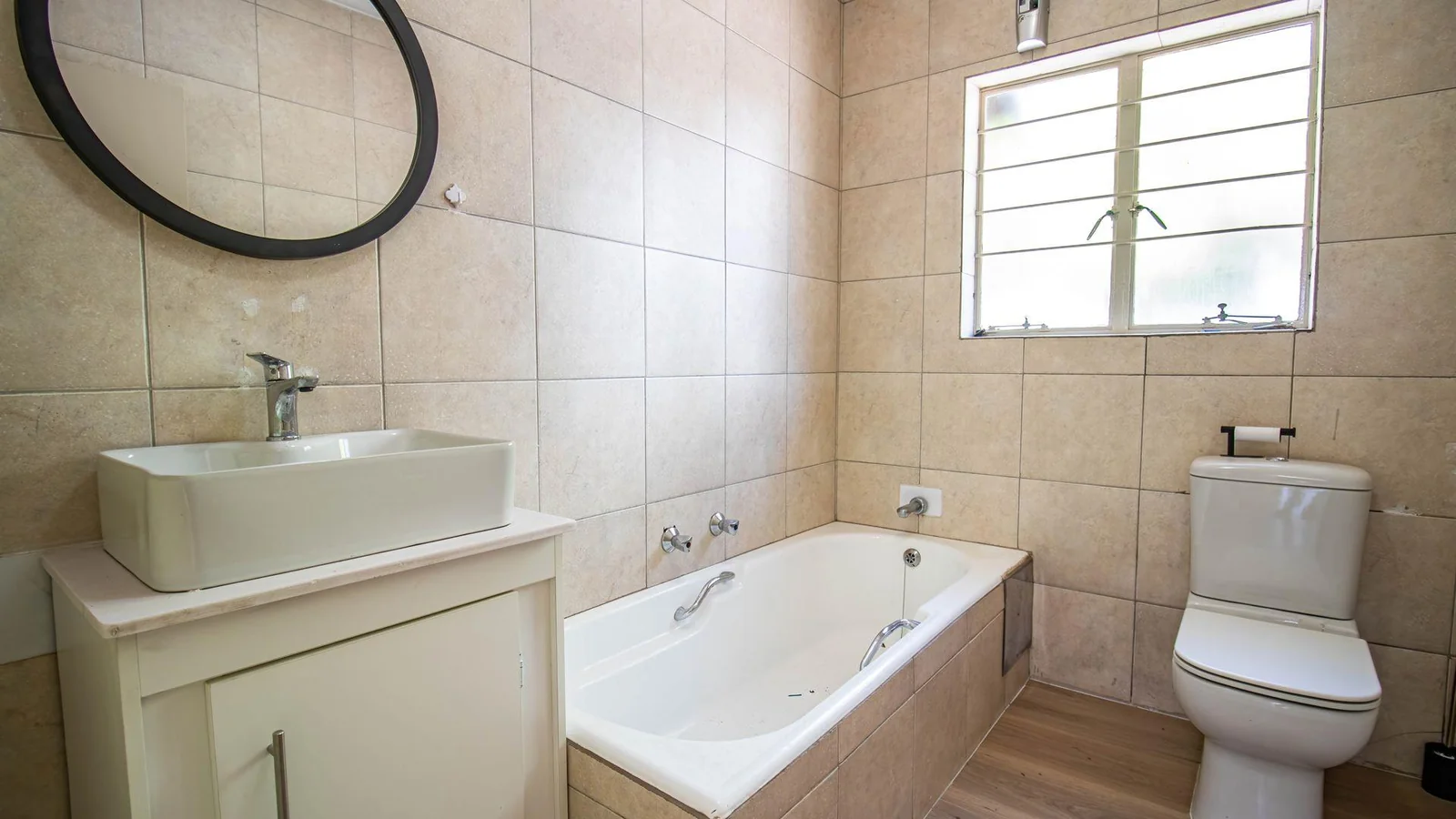 Discover Exceptional Space, Versatility & Income-Generating Potential on 14th Road