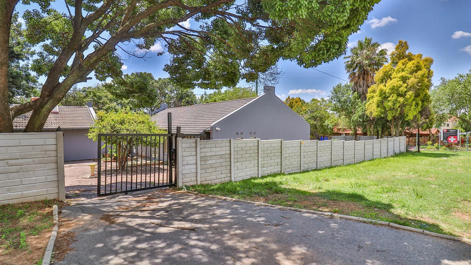 Discover Exceptional Space, Versatility & Income-Generating Potential on 14th Road