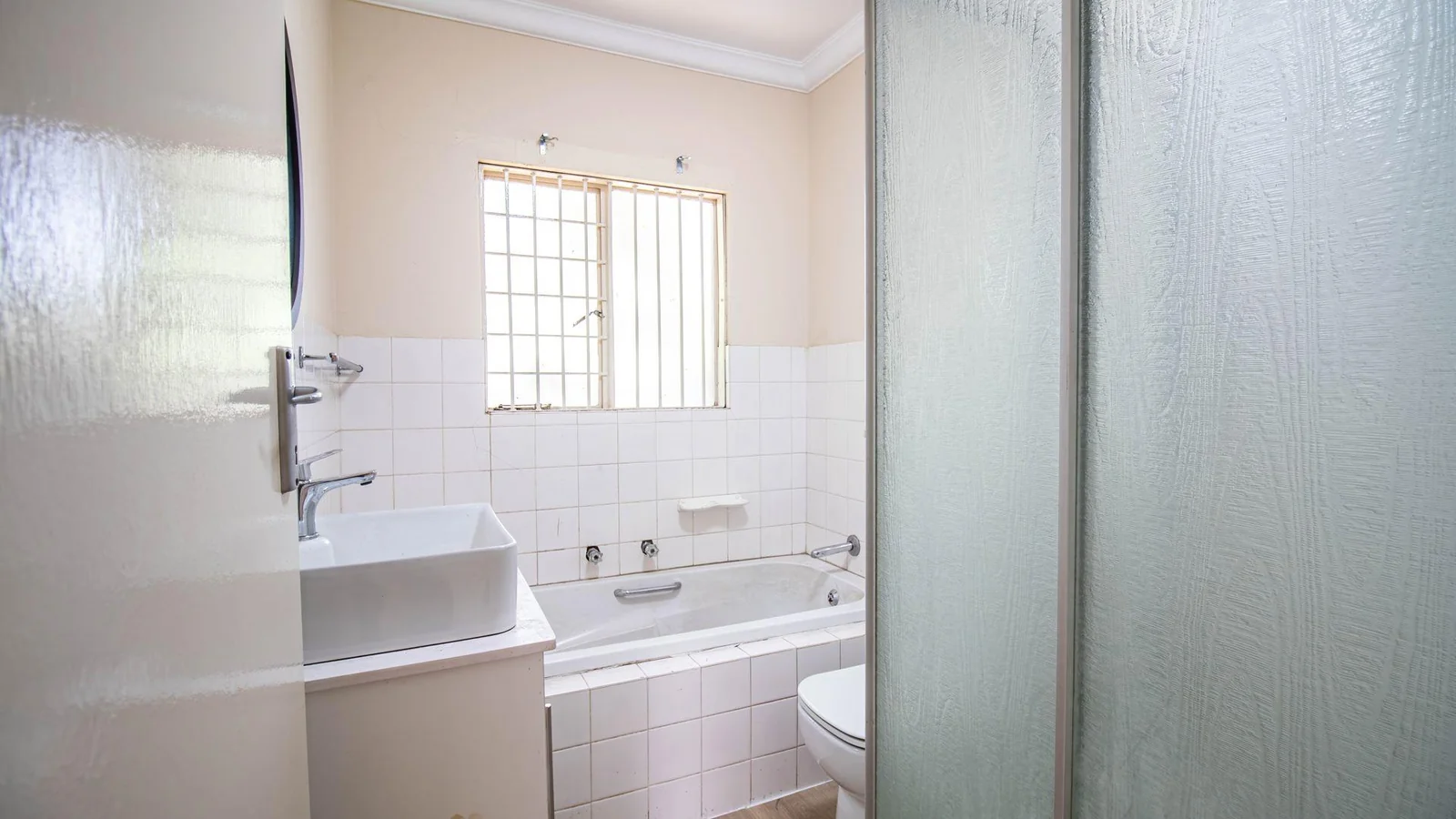 Discover Exceptional Space, Versatility & Income-Generating Potential on 14th Road